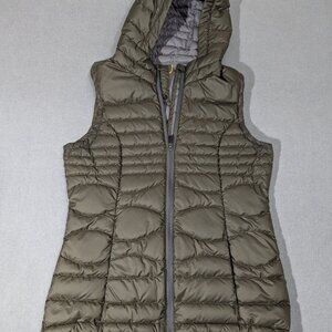 LOLE Rose Ultralight Packable Puffer Vest with Hood Women's Small 90% Duck Down